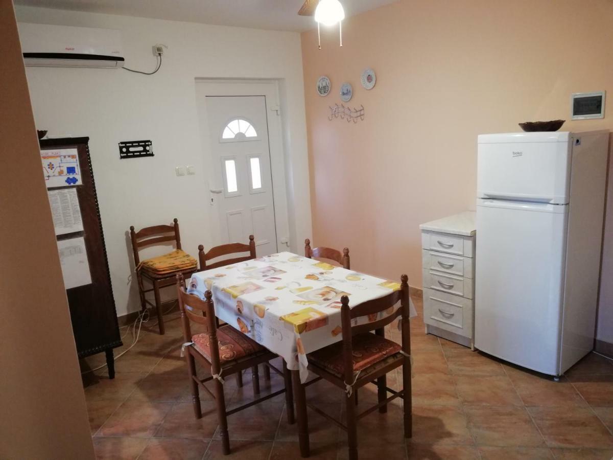 Apartman Ribaric Mali Lošinj Eksteriør bilde